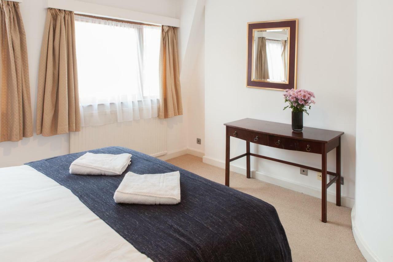 Victoria And Buckingham Palace Apartments London Eksteriør bilde